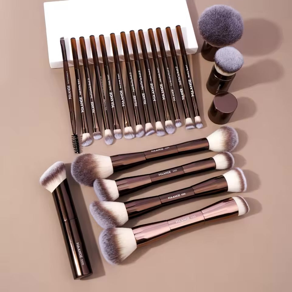 ✨ Kit de Pinceaux Maquillage – Précision & Douceur Professionnelle